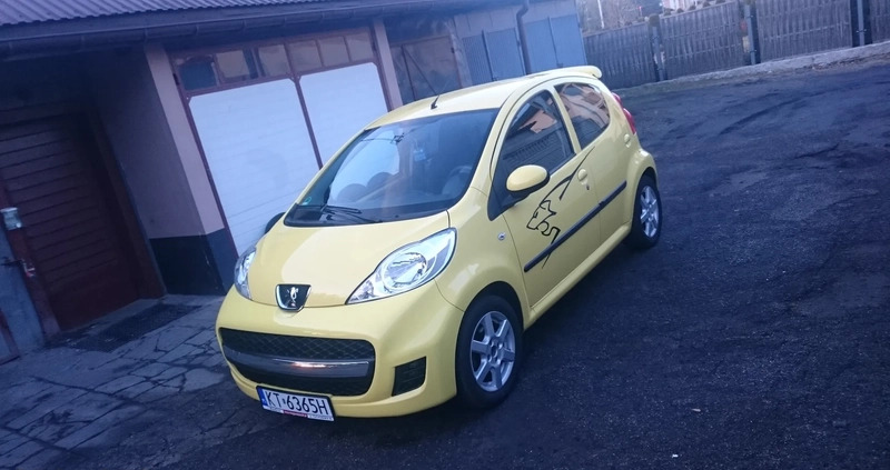 Peugeot 107 cena 11850 przebieg: 183000, rok produkcji 2009 z Tarnów małe 742